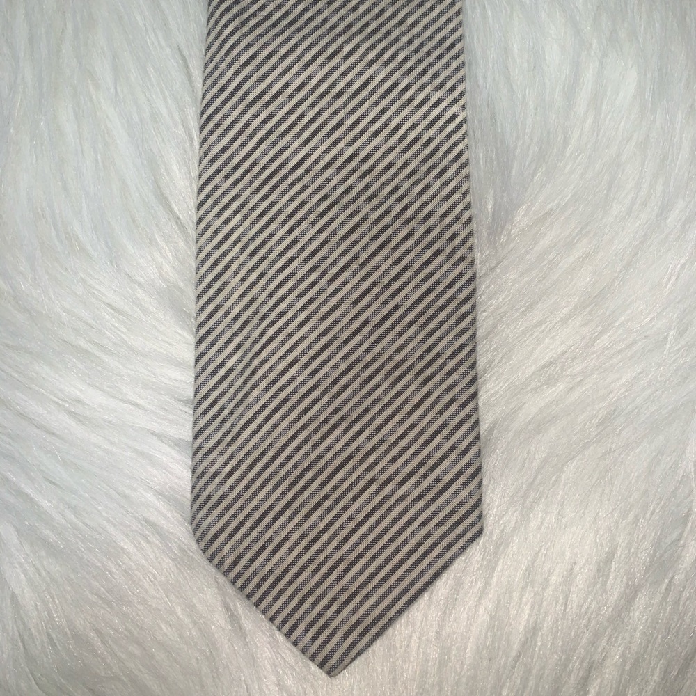 Brooks Brothers silk tie G
